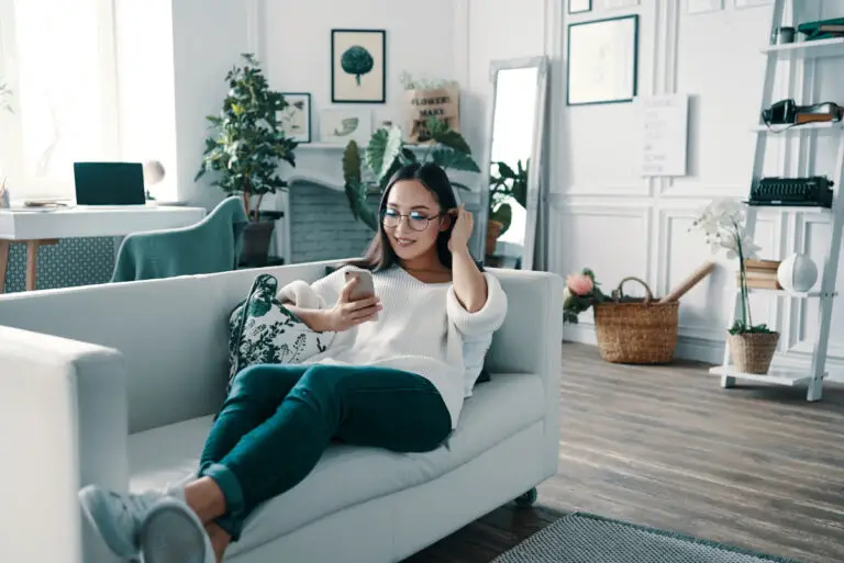How An Easy Social Media Audit Can Boost Productivity & Well-Being